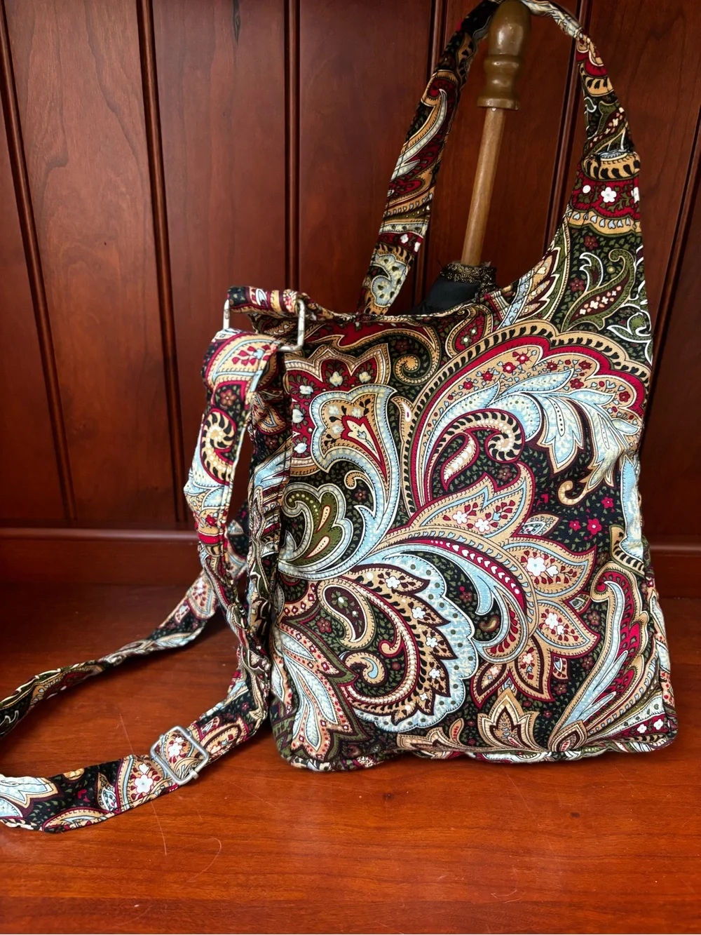 VTG Isabella journey patterned tapestry crossbody bag